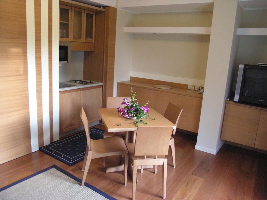 Aparthotel England ริชโชเน ห้อง รูปภาพ